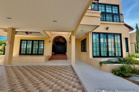 บ้านในพัทยา, ประเทศไทย 5 ห้องนอน № 233888 - รูปถ่าย 2
