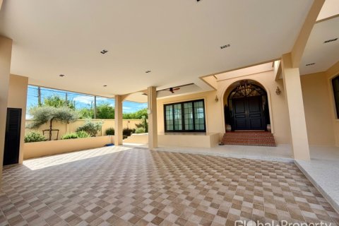 บ้านในพัทยา, ประเทศไทย 5 ห้องนอน № 233888 - รูปถ่าย 3