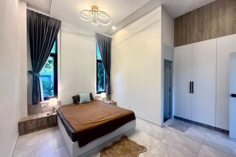 Casa de 3 dormitorios en Pattaya, Tailandia № 233893 - foto 17