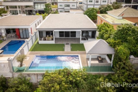 Maison à Pattaya, Thaïlande 4 chambres № 202076
