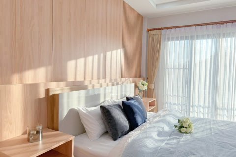 Chalet de 4 dormitorios en Chiang Mai, Tailandia № 158427 - foto 6