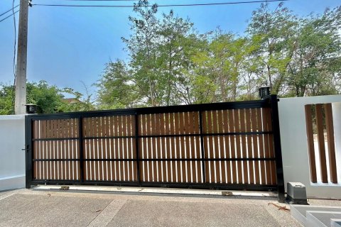 Chalet de 4 dormitorios en Chiang Mai, Tailandia № 158427 - foto 16