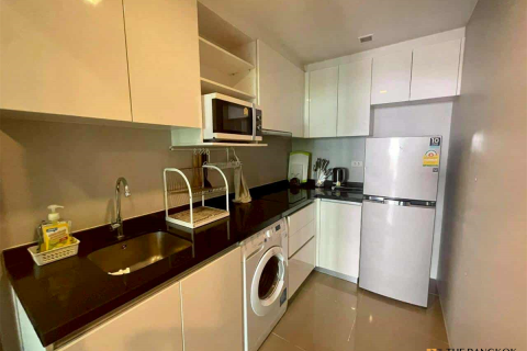 Condo in Bangkok, Thailand, 2 bedrooms № 187626 - photo 4