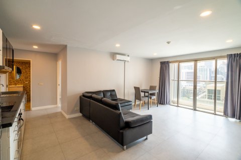 Estudio en el condominio en Watthana, Bangkok, Tailandia № 170705 - foto 2