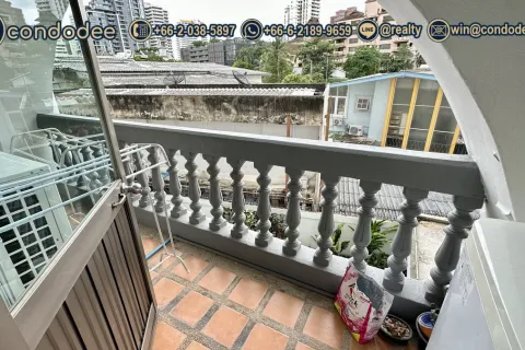 Condo in Watthana, Bangkok, Thailand, 2 bedrooms № 200998 - photo 5