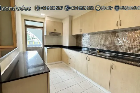 Condo in Watthana, Bangkok, Thailand, 2 bedrooms № 200998 - photo 9