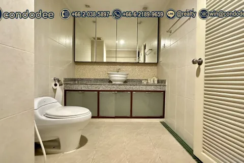 Condo in Watthana, Bangkok, Thailand, 2 bedrooms № 200998 - photo 7
