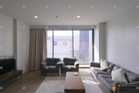 Condo in Bangkok, Thailand, 2 bedrooms  № 186686 - photo 4