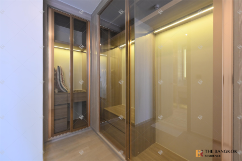 Condo in Bangkok, Thailand, 2 bedrooms  № 186686 - photo 5
