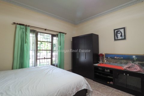 Casa de 3 dormitorios en Bang Lamung, Tailandia № 113528 - foto 6