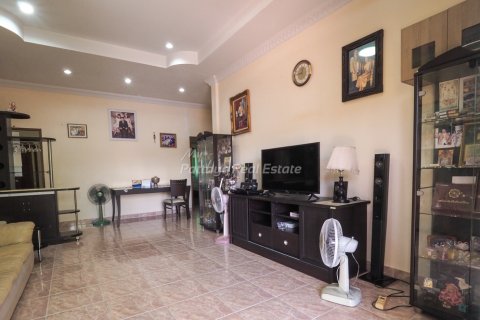 Casa de 3 dormitorios en Bang Lamung, Tailandia № 113528 - foto 4