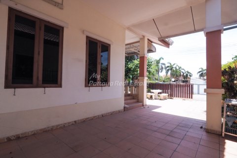 Casa de 3 dormitorios en Bang Lamung, Tailandia № 113528 - foto 12