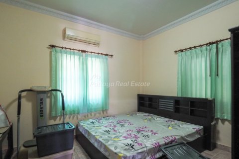 Casa de 3 dormitorios en Bang Lamung, Tailandia № 113528 - foto 8