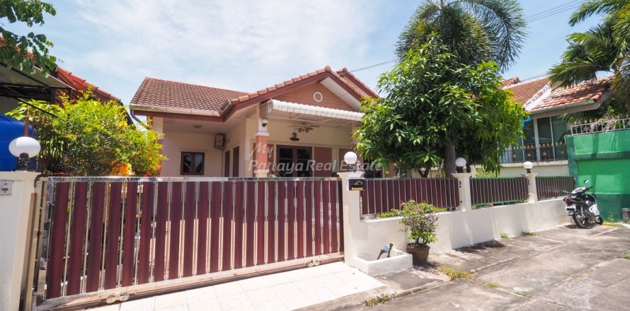 Casa de 3 dormitorios en Bang Lamung, Tailandia № 113528