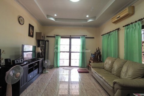 Casa de 3 dormitorios en Bang Lamung, Tailandia № 113528 - foto 13