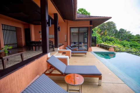 Chalet de 2 dormitorios en Phuket, Tailandia № 165075 - foto 9