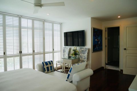 Condominio de 3 dormitorios en Bangkok, Tailandia № 181027 - foto 10