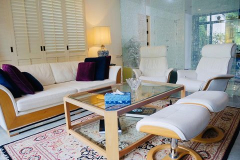 Condominio de 3 dormitorios en Bangkok, Tailandia № 181027 - foto 7