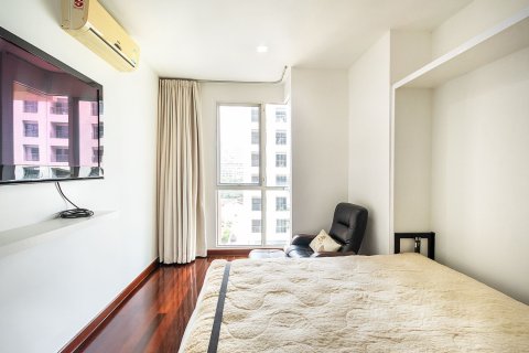 Condominio de 4 dormitorios en Bangkok, Tailandia № 181025 - foto 22