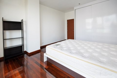 Condominio de 4 dormitorios en Bangkok, Tailandia № 181025 - foto 13