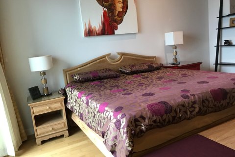 Condominio de 3 dormitorios en Bangkok, Tailandia № 181026 - foto 11
