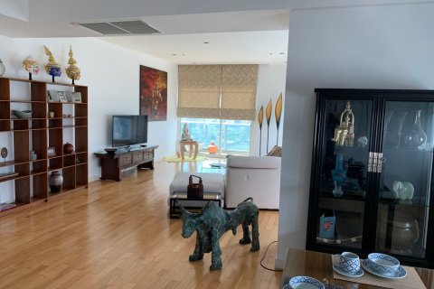 Condominio de 3 dormitorios en Bangkok, Tailandia № 181026 - foto 3