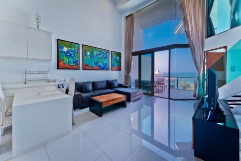 Apartamento de 2 dormitorios en Pattaya, Tailandia № 170391 - foto 6