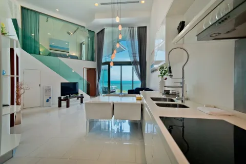 Apartamento de 2 dormitorios en Pattaya, Tailandia № 170391 - foto 22