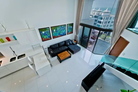 Apartamento de 2 dormitorios en Pattaya, Tailandia № 170391 - foto 19