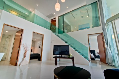 Apartamento de 2 dormitorios en Pattaya, Tailandia № 170391 - foto 12