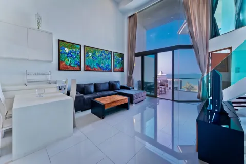 Apartamento de 2 dormitorios en Pattaya, Tailandia № 170391 - foto 23