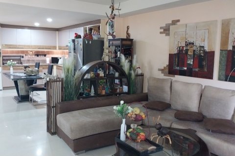 Condominio de 2 dormitorios en Phuket, Tailandia № 154628 - foto 6