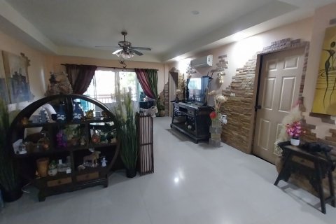 Condominio de 2 dormitorios en Phuket, Tailandia № 154628 - foto 4