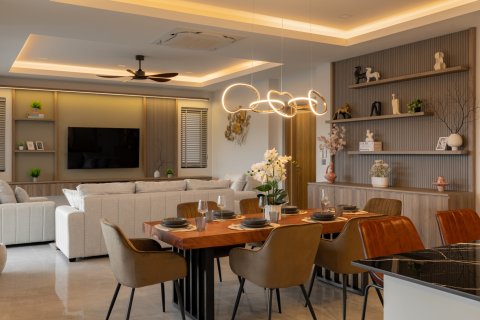 Villa in Bang Lamung, Thailand 4 bedrooms № 222463 - photo 8
