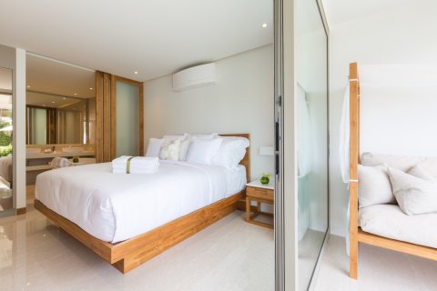 Apartamento de 2 dormitorios en Ko Samui, Tailandia № 222462 - foto 4