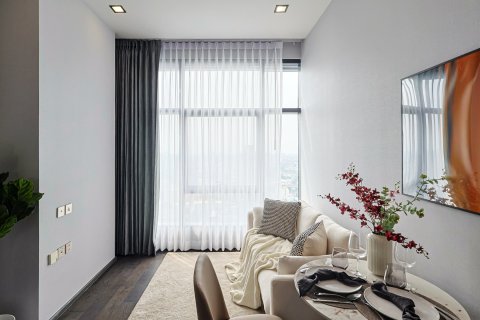 Condominio de 1 dormitorio en Phaya Thai, Bangkok, Tailandia № 222461 - foto 2