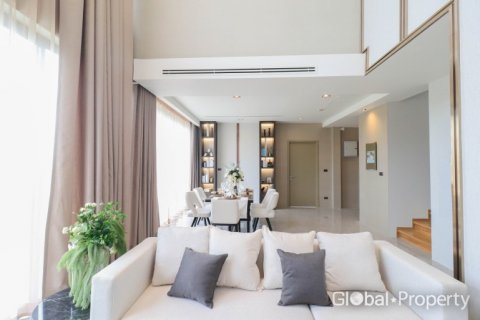 Haus in Pattaya, Thailand 4 Schlafzimmer № 55112 - Foto 5