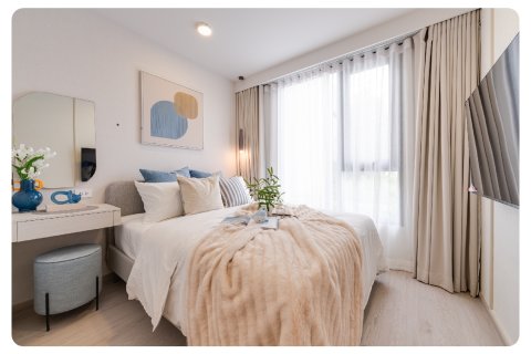 Condominio de 1 dormitorio en Lat Phrao, Bangkok, Tailandia № 170143 - foto 2