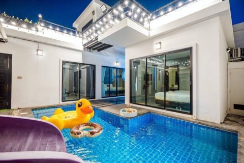 Chalet de 3 dormitorios en Hua Hin, Tailandia № 149574 - foto 2