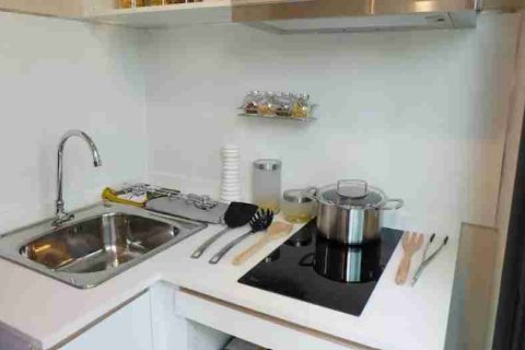 Estudio en el condominio en Bangkok, Tailandia № 208868 - foto 13