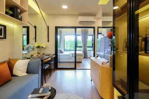 Estudio en el condominio en Bangkok, Tailandia № 208866 - foto 12