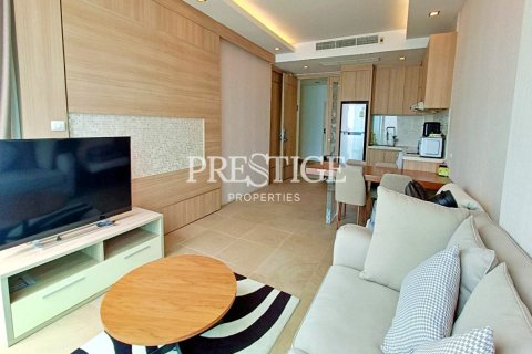 Condo in Pattaya, Thailand, 1 bedroom № 198632 - photo 2