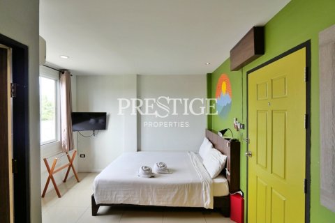 Propriété commerciale à Pattaya, Thaïlande 664 m2 № 198628 - photo 17
