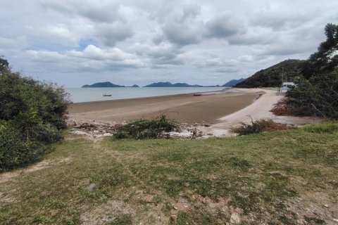 Grundstück in Prachuap Khiri Khan, Thailand № 134660 - Foto 3