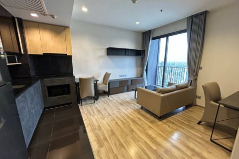 Condominio de 1 dormitorio en Chatuchak, Bangkok, Tailandia № 134657 - foto 2