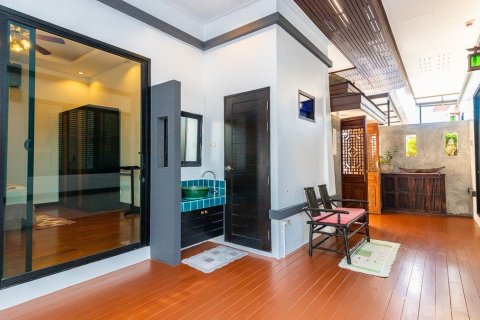 Villa in Phuket, Thailand 3 Schlafzimmer № 141272 - Foto 10