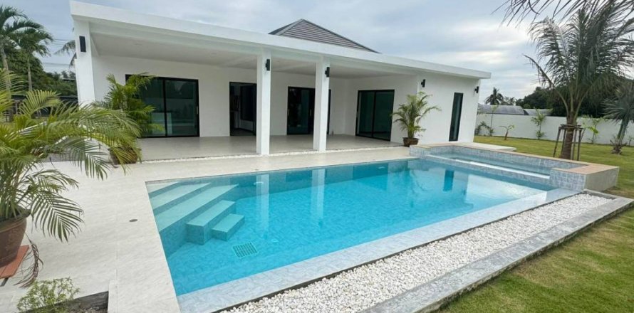 Chalet de 3 dormitorios en Hua Hin, Tailandia № 172666
