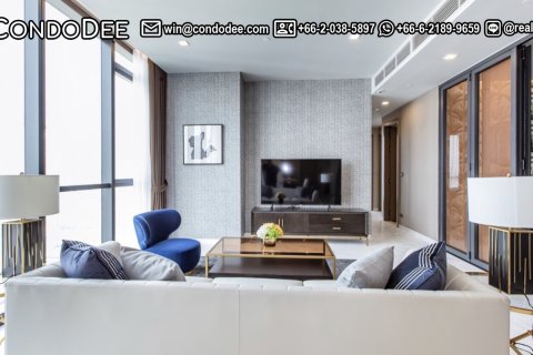 Condo in Watthana, Bangkok, Thailand, 2 bedrooms  № 201115 - photo 7