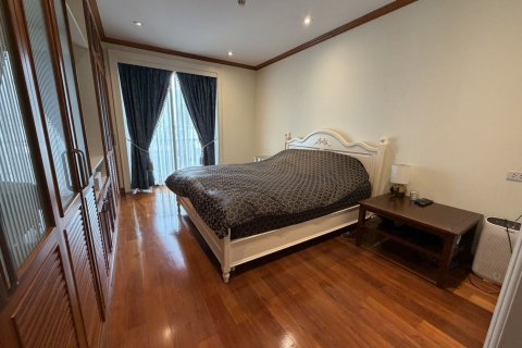 Condo in Pathum Wan, Bangkok, Thailand, 3 bedrooms  № 161556 - photo 4