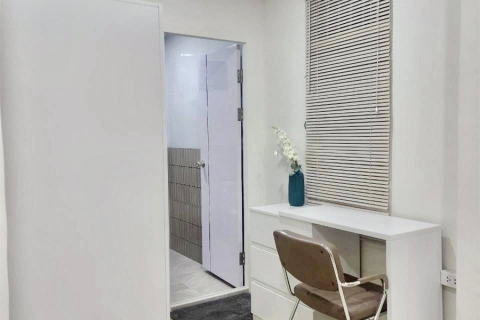 House in Bangkok, Thailand 5 bedrooms № 190345 - photo 10